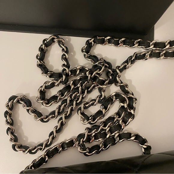 Chanel Wallet On Chain (WOC) - Picture 9 of 14